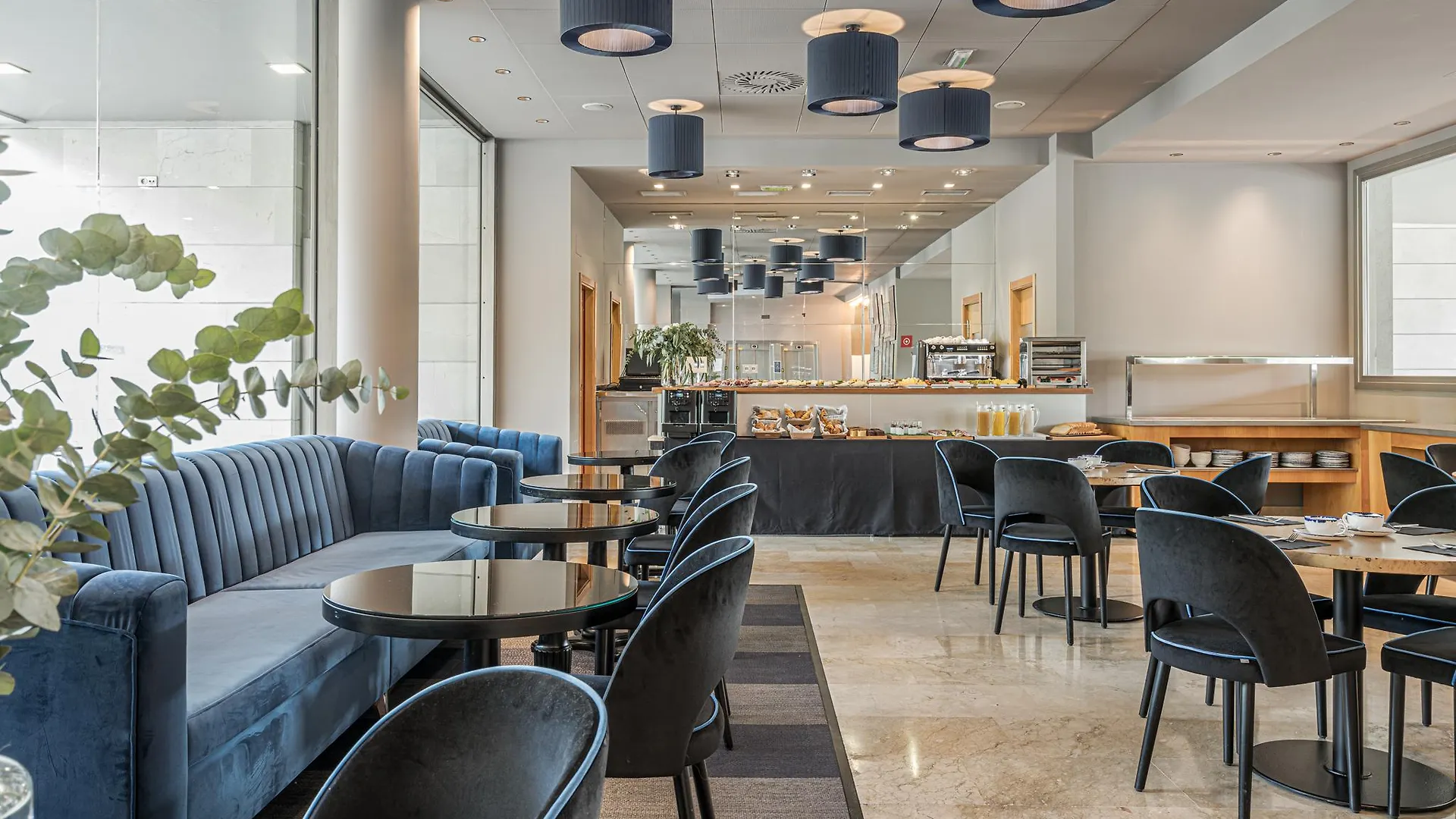 Hotel Antik Сан-Себастьян 4*,  Испания